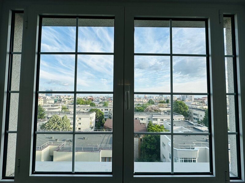 Parc Floreasca Beller 3 cam. renovat 8 din 12 vedere panoramica proprietar.